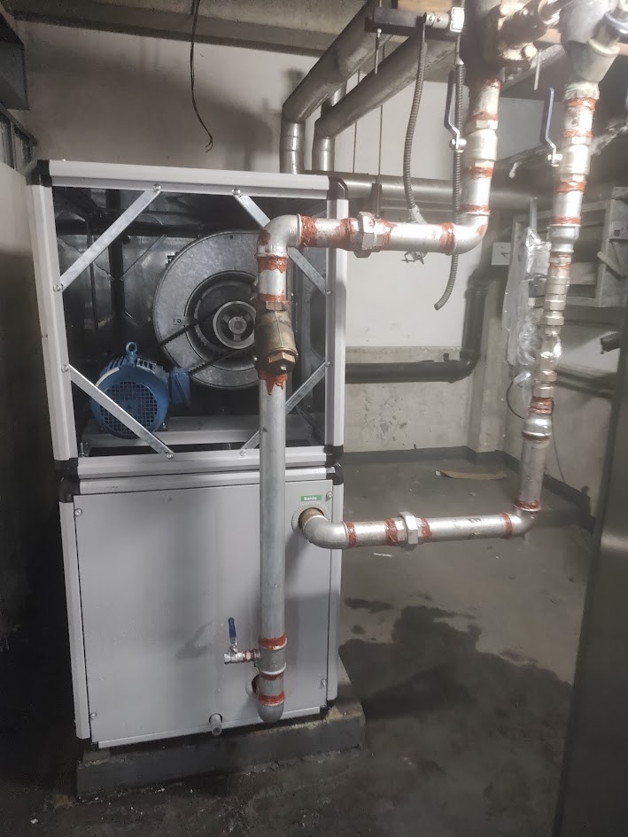 Troca de válvula e revisão em sistema de drenagem